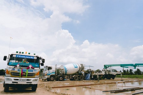 คอนกรีตยิงปั๊มซีแพค